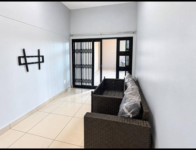 2 BEDROOM APARTMENT FOR SALE IN NEW TOWN CENTRE